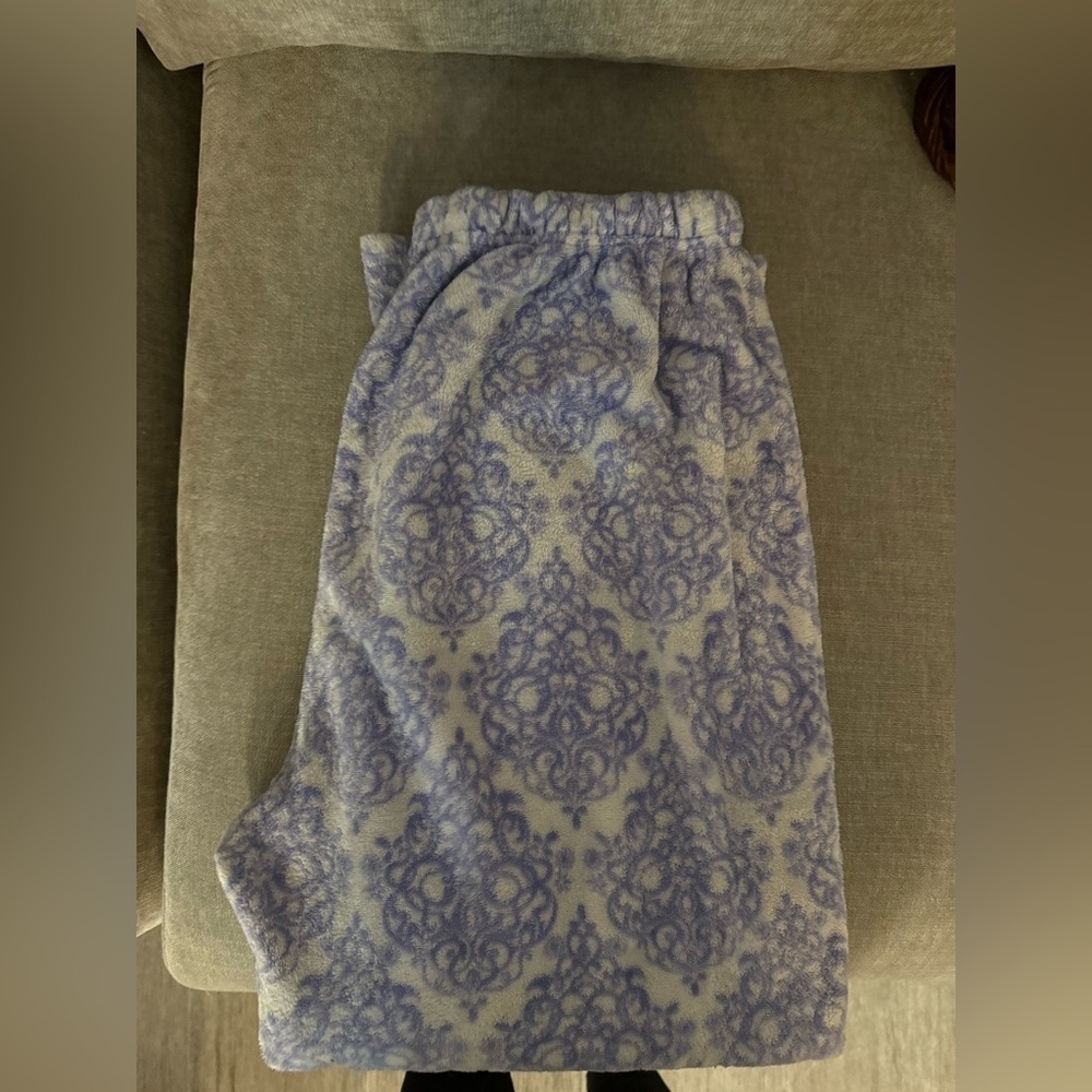 Plush Pajama Pants - Picture 5 of 5